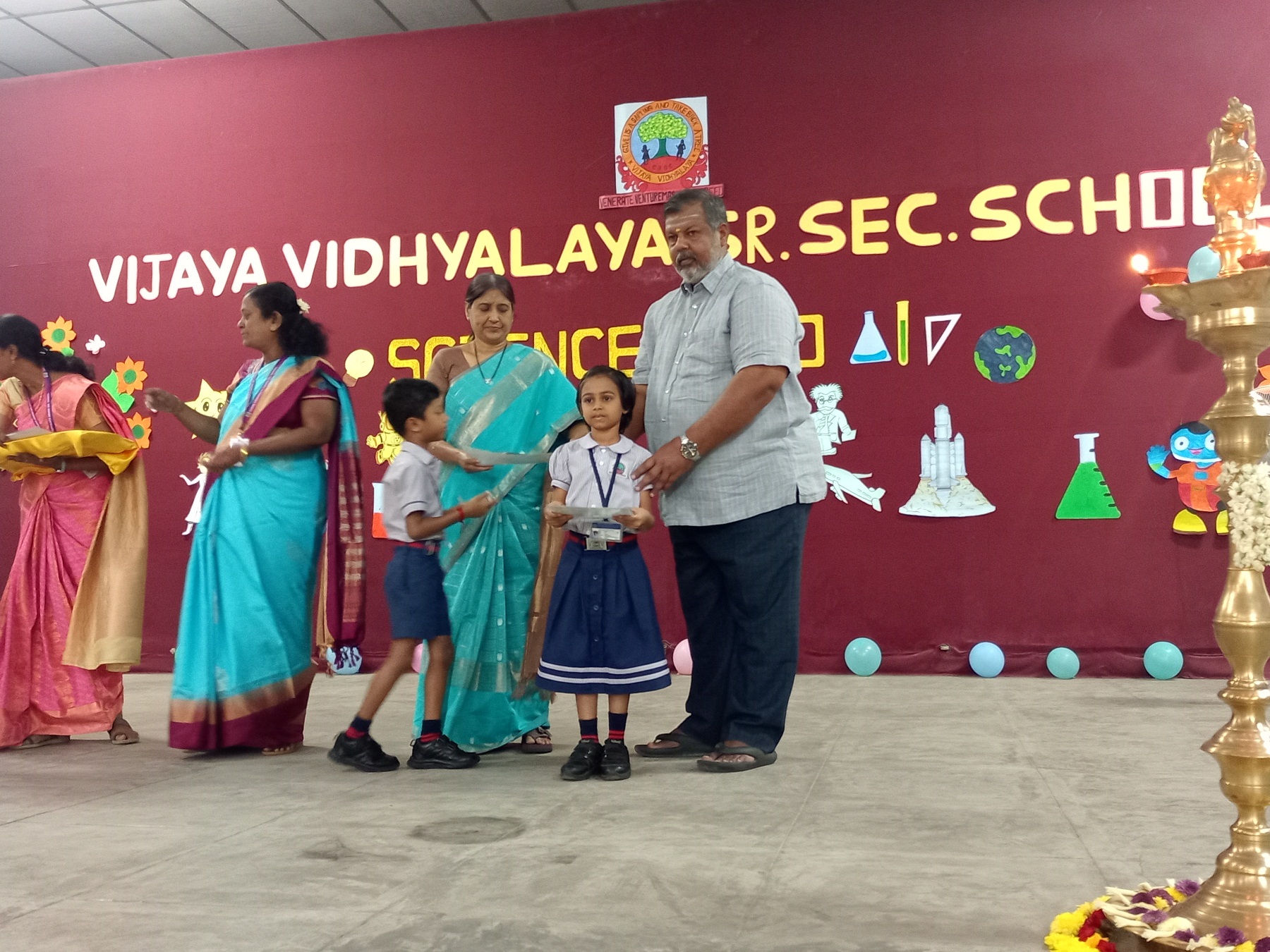 SCIENCE EXHIBITION 25-26
