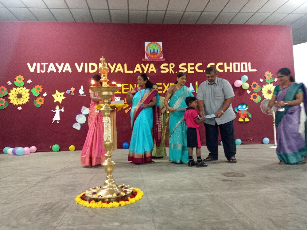SCIENCE EXHIBITION 25-26